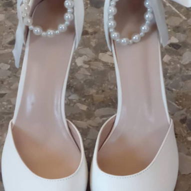 Variedad de zapatos de mujer. - Img 120168127