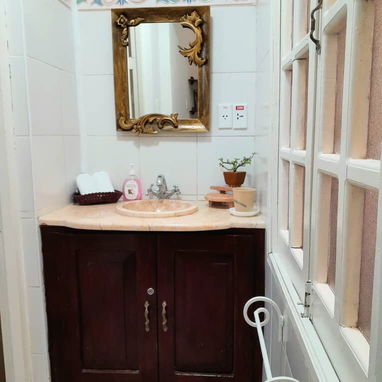 Hostal en la HABANA VIEJA! Renta por noches - Img 109491308