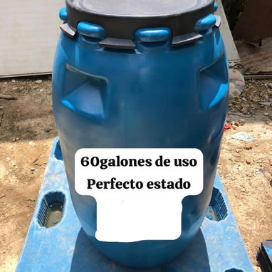 Venta de tanques plásticos,contamos con todas las medidas .,los mejores precios con mensajería incluída y subida pv. - 4/10