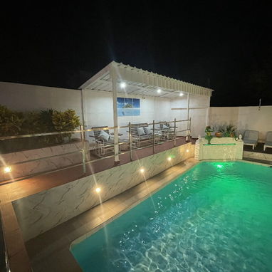 CASA EN GUANABO SIBARIMAR para 10 personas,piscina,plantas,garaje amplio,billar,3 cuartos,4 baños,internet 24/h,splic,et - Img 115630337