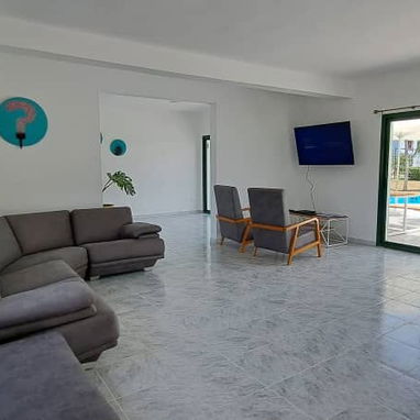 Piscina+Respaldo eléctrico⚡️+Parque Infantil+4cuartos+Tarara+Piscina+Playa a 100m🌊🔥 - 6/10