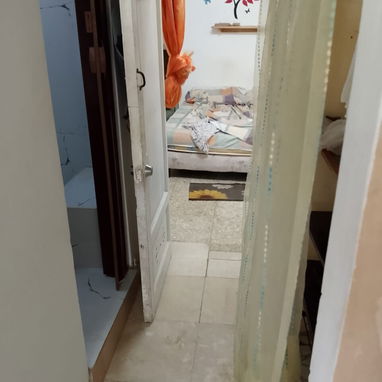 Casa en venta de dos planta y placa libre la planta de arriba se vende por separado en 13.000 usd - 3/9
