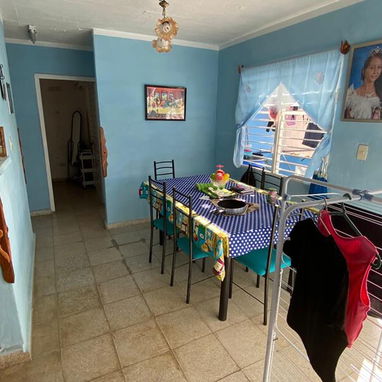 Vendo apartamento ubicado en calzada Primelles y final edif 6 apto 10 casino deportivo. Cerro. Se deja con todos los ute - Img 125707872
