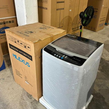 Buenas vendo con los mejores precios desde televisores hasta lavadoras Smart tv LG 4k 2025 de 55” con soporte giratori - Img 124527119