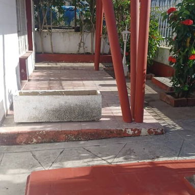Casa en venta - 6/10