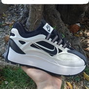 Nike baileli en venta - Img 55895297