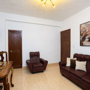 Alquiler de larga estancia en el vedado para estudiantes extranjeros 📍 Calle 25 entre 8 y 10 vedado - Img 127605873