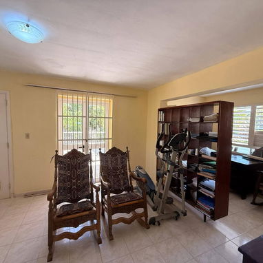 Atabey residencia 2 plantas 4 ctos garaje - Img 125038871
