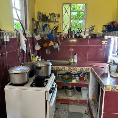 🏡 *2 CASAS EN 1 EN VENTA – MARIANAO* - 5/10