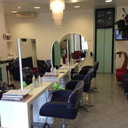 Mobiliario para peluquería - Img 45370177