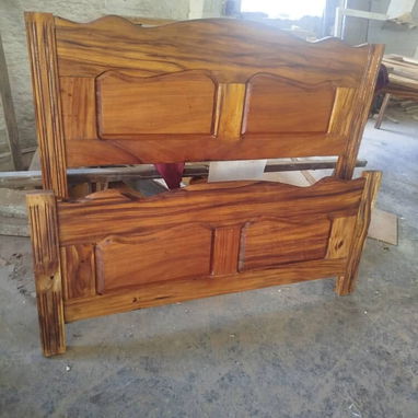 Camas de madera cameras - 2/2