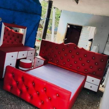 Se vende muebles ,camas ,colchones - Img 103972682