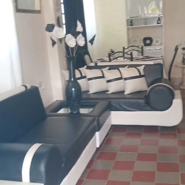 SE VENDE AMPLIA PROPIEDAD CON APARTAMENTO INDEPENDIENTE EN PĂRRAGA, ARROYO NARANJO - Img 128134605