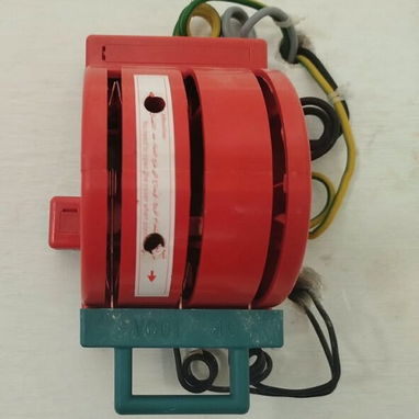 cuchilla trifásica de doble tiro que se usa en cambio de sistema fotovoltaico y red de la calle - 2/2