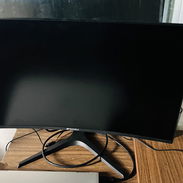Monitor Gaming Curvo 240hz - Img 58054984