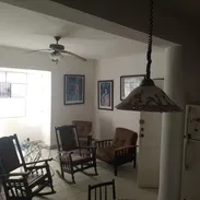 Vedado Apartamento 80m2 2 cuartos cerca de Calzada y 8 placa libre 25mil usd 53582376 - Img 57013859
