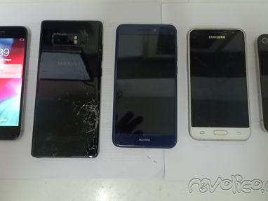 1 Huawei, 1 Samsung y 1 IPhone 1 que no encienden. - Img main-image-45697164