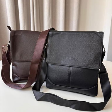 Mochilas, pecheras y bolsos para hombres. Mensajeria disponible. Aceptamos varios tipos de pago - Img 121045452