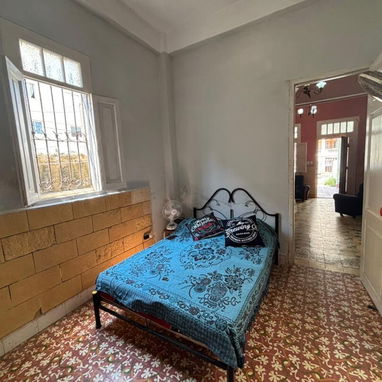 🏢 CASA EN VENTA – VEDADO | ZONA DE ALTA RENTABILIDAD (28) - 6/10