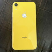 Vendo iPhone XR de 64 GB de almacenamiento libre de fábrica Face ID ok batería 77% su costo es de $100 usd interesados e - Img 57010666