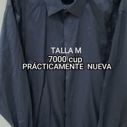 Camisa gris oscuro marca Calvin Klein talla M/L - Img 54919444