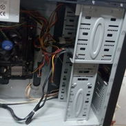 SE VENDE TORRE DE PC CON H310+ I5 DE 9NA + 8GB + SSD 256GB CON WINDOWS 10 INSTALADO - Img 56777698