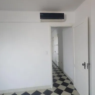 VENTA DE APARTAMENTO EN CENTRO HABANA - Img 127536683