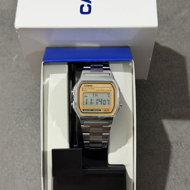 Reloj Casio - 2/4