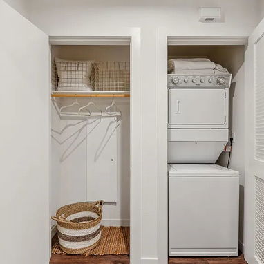Se vende apartamento de 1 dormitorio y 1 baño en Vedado - Img 124370139
