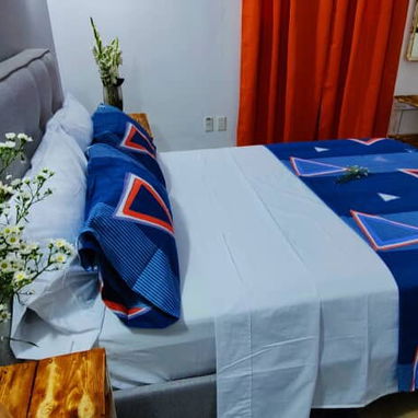 📱 Exclusivo Apartamento en el Corazón del Vedado: ¡Vista a la Avenida 23! 🏙️ - Img 115270997