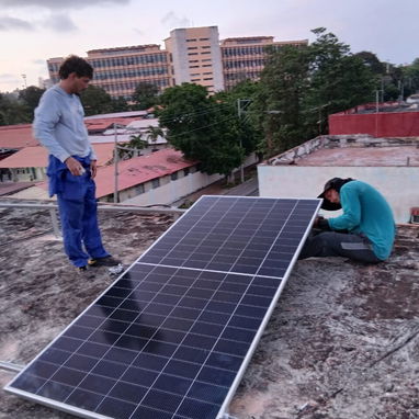 ⚡ PANELES SOLARES – Instalación profesional - Img 125420530