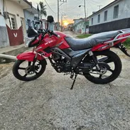 Moto deportiva 150 cc - Img 58147824