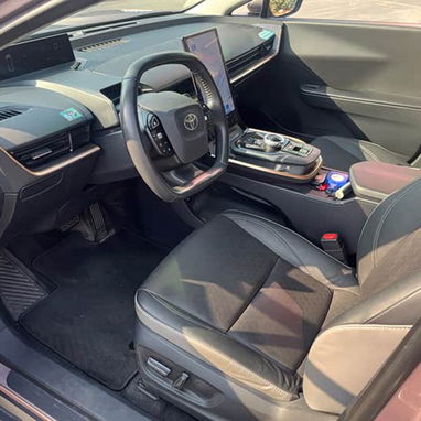2026 used cars Toyota BZ3 EV SUV High Performance 4WD Long Battery Life Left Steering Electric Vehicle Car for Sale - Img 126658400