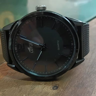 Reloj marca Lotud de uso pero en muy buen estado - Img 124715865