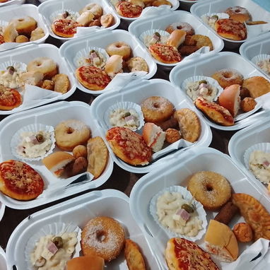 Variedad de propuestas gastron贸micas para tus celebraciones y eventos. WhatsApp 54014500 - Img 121496371