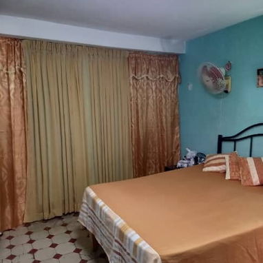Vendo casa biplanta ubicada en Centro habana. - Img 121352960