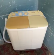 Vendo lavadora de uso trabajando al 100 - Img 45484415
