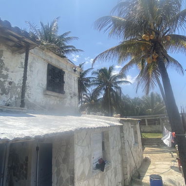 SE VENDE CASA EN LA PLAYA - Img 121519789