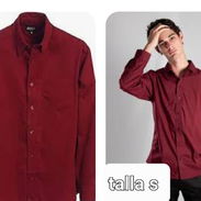 Camisa roja talla s - Img 56098484