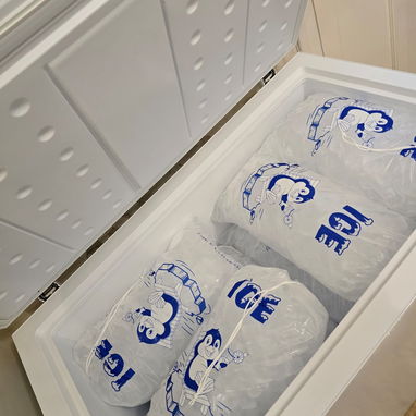 Hielo en La Habana. Estamos Disponible - 4/5