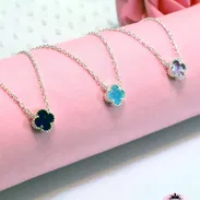 Cadenas de plata con dijes de trébol ☘️ de diferentes colores - Img 55415741