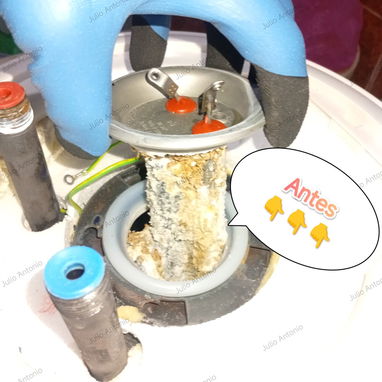 Plomero, fontanero, plomeria. Limpieza y mantenimiento de calentador eléctrico de 30lt. - Img 122053527