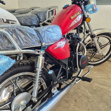 *🏍 Moto de Combustión GN 250cc🏍* - 7/10