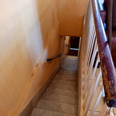 Venta apartamento en una biplanta en el vedado( NH-80) - Img 104762902