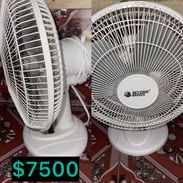 Ventilador de mesa ( prácticamente nuevo) Las fotos hablan por si solas Soy de centro habana No tengo Mensajeria Llamar - Img 54882031