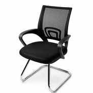 Silla nueva de oficina, moderna y confortable - Img 56387171