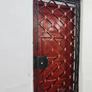 Apartamento en bajos en lawton - Img 57189042