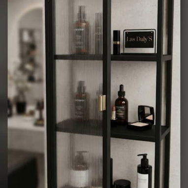 Estante aéreo de 3 niveles con puertas, disponible en blanco y negro💞 - 2/3