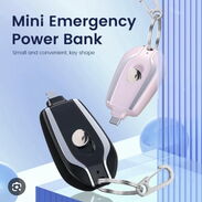 25usd Mini Banco de Energía y Llavero entrada Lightning 1500 MAh  para interfaz como :  Cargar Teléfono o Audífonos de A - Img 45683851