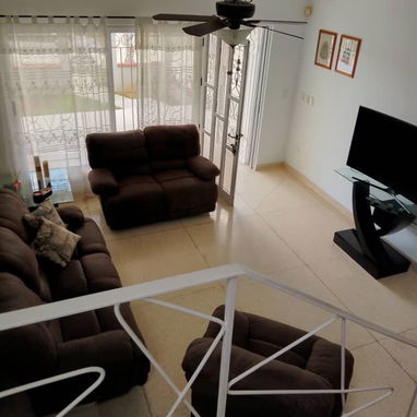 🏤Casa de renta amplia por tiempo indefinido de 4 habitaciones en Casino Deportivo, Cerro. CE-002 - 3/10